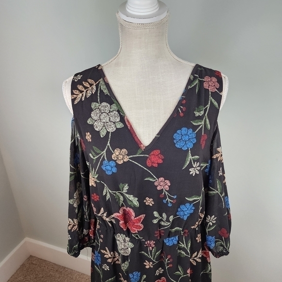 Signature Collection Women’s Chiffon Cold Shoulder Floral Dress Size Large - Picture 8 of 9